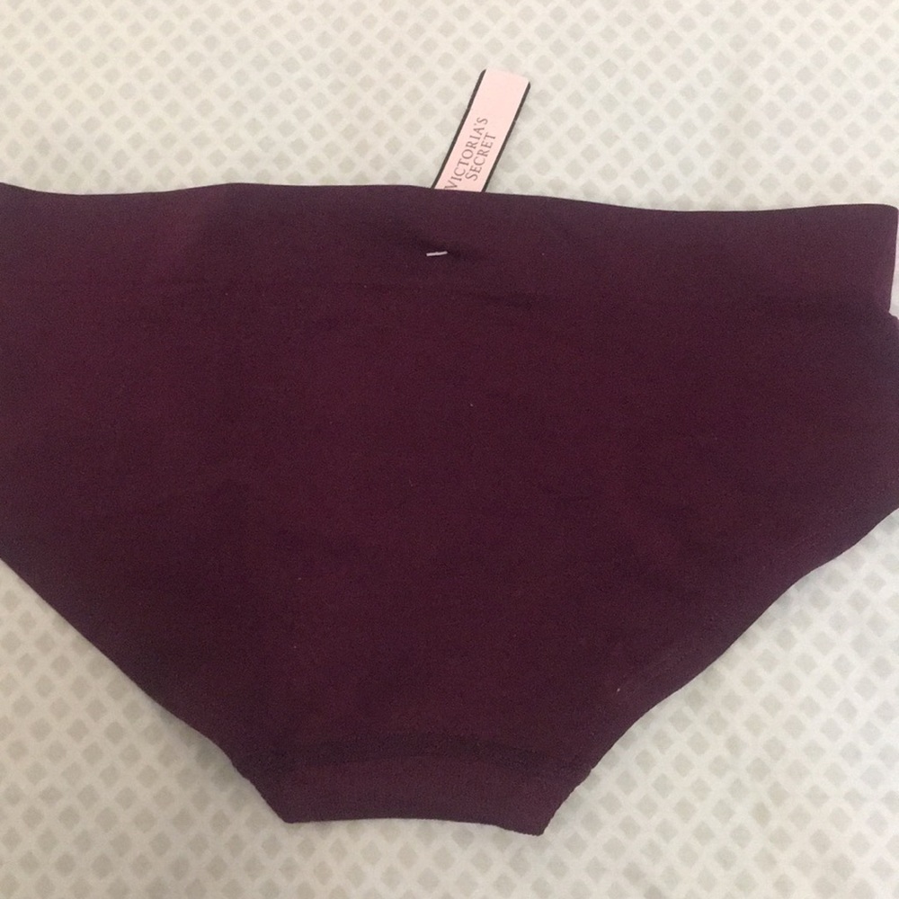 Victoria’s Secret Hiphuggers Panties - Picture 2 of 2